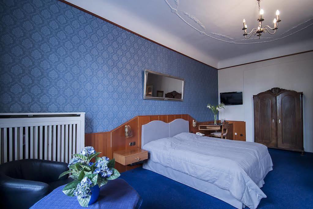 Pension Am Park Berlin Exterior foto
